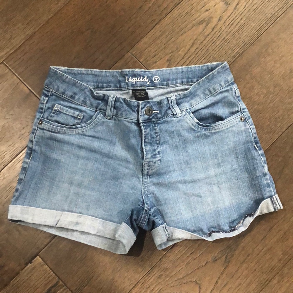 Liquid Jean shorts Size 7